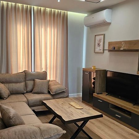 Tirana Airport Apartment 외부 사진