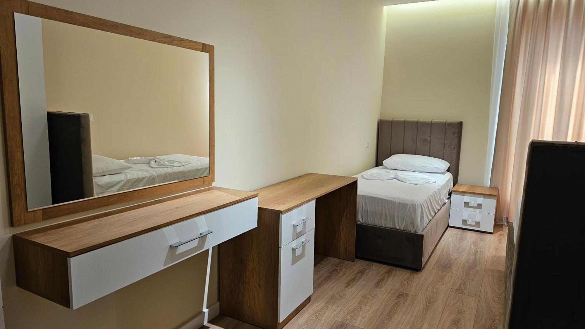 Tirana Airport Apartment 외부 사진